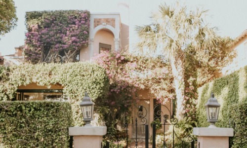 You are currently viewing Gate Lighting Ideas: Illuminating Your Entrance with Style
